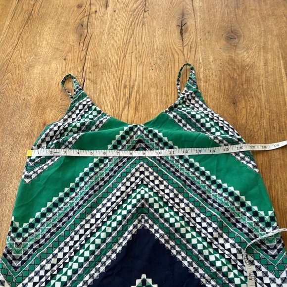 BANANA REPUBLIC GREEN AND NAVY TANK DIAMONDS - Picture 5 of 7